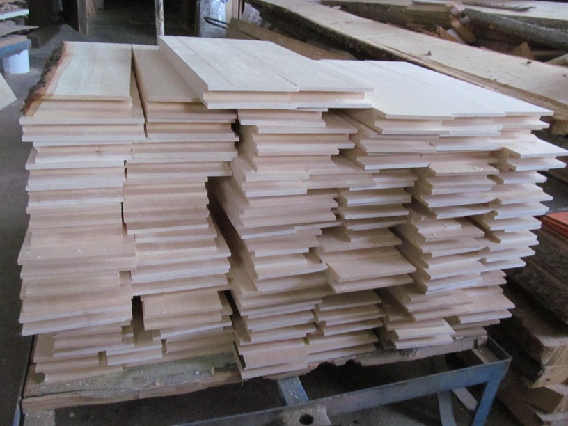 Horní loučky v celku připravené na rozřezání