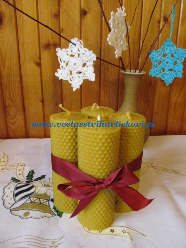 🕯️ Adventní svíčky – sada 4 ks 9 × 4,2 cm ze 100 % včelího vosku 🐝