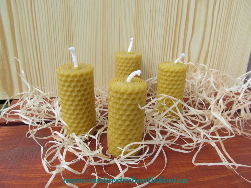 🕯️ Svíčka stáčená 9 × 3,3 cm ze 100 % včelího vosku 🐝